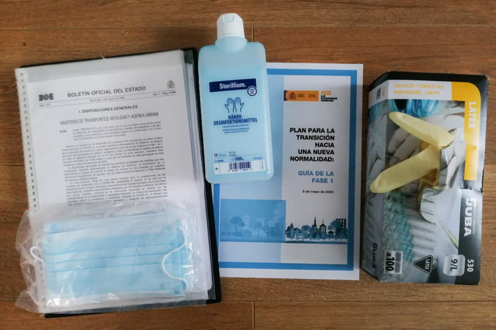 Material to follow the regulations for birdwatching during Phase 1 of lockdown end